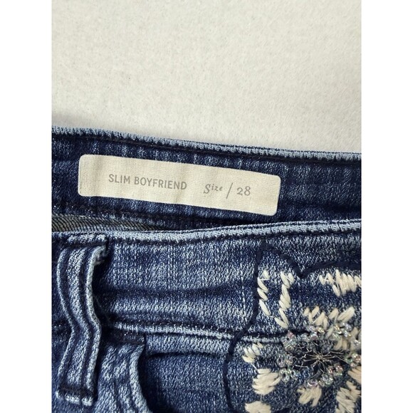 Pilcro & The Letterpress Slim Boyfriend Embroidered Denim Shorts Size 28 - Picture 2 of 5